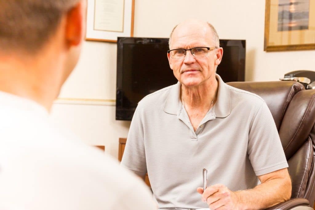 counselor at valley christian counseling sitting across from client